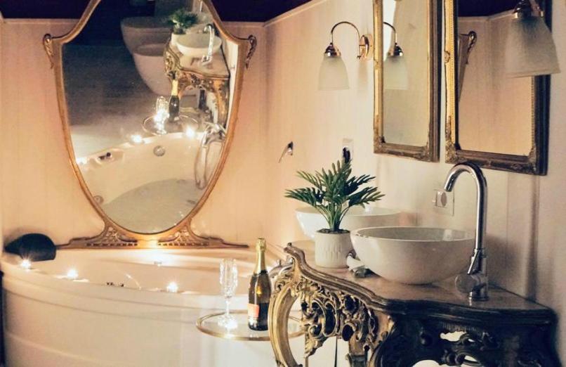 اتاق استاندارد با تخت بزرگ, B&b Morosoli Palace