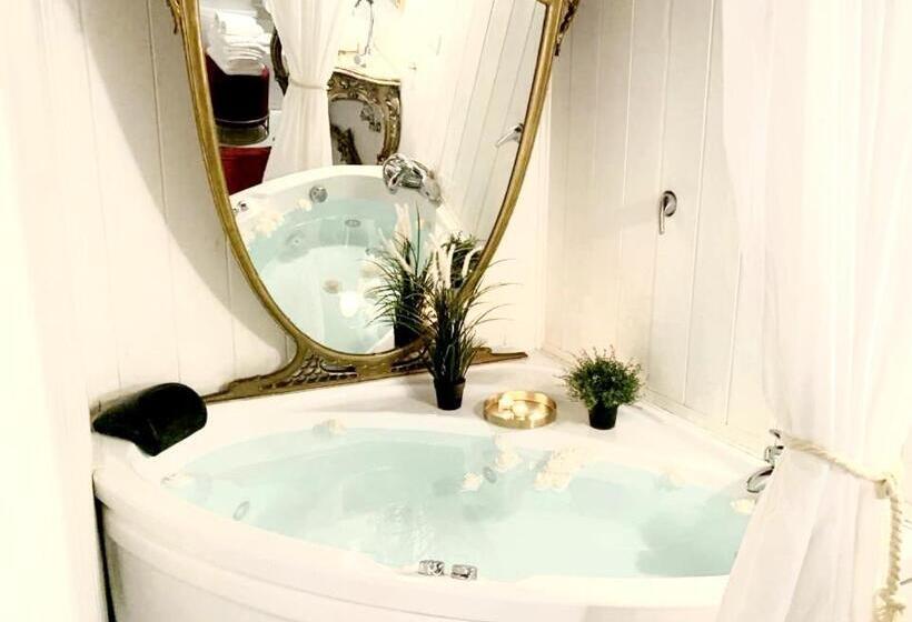 اتاق استاندارد با تخت بزرگ, B&b Morosoli Palace