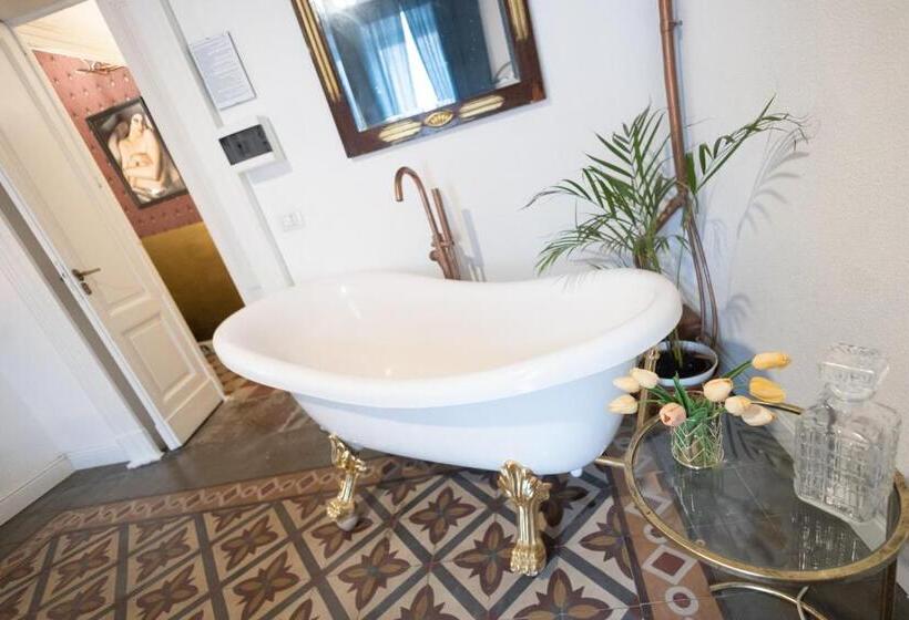 اتاق لوکس, B&b Morosoli Palace