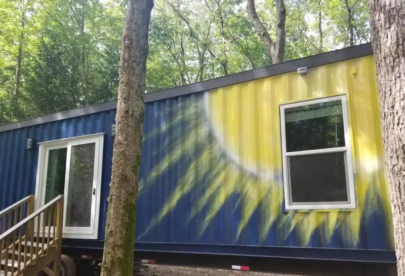 スタンダードルーム, Camptel Poconos Lodging