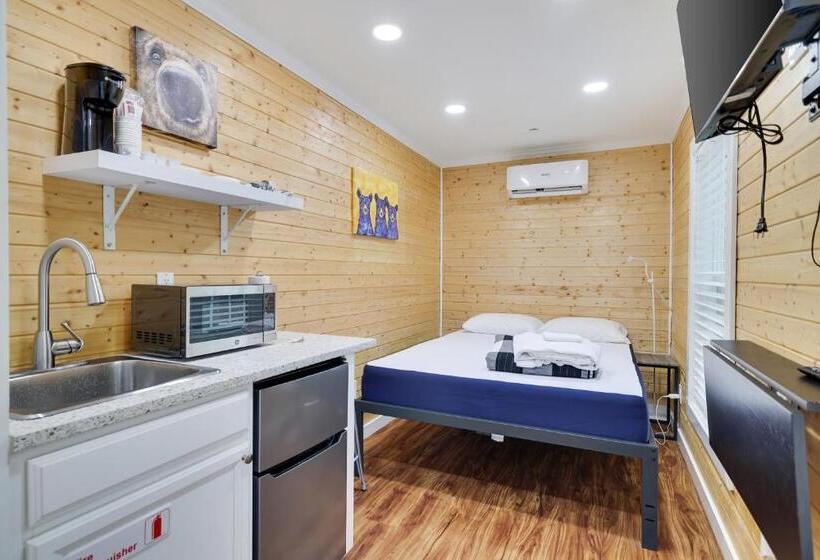 Студия Стандарт, Camptel Poconos Lodging