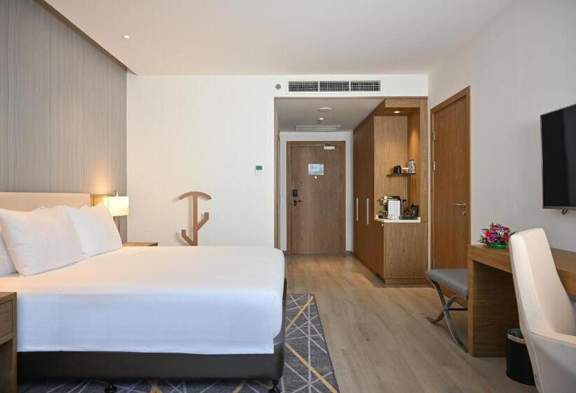 חדר סטנדרט עם מיטת קינג, Clarion Hotel Jeddah Airport