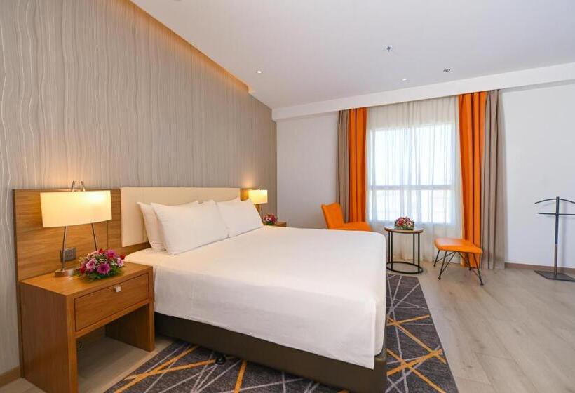 סוויטת אקזקיוטיב, עם מיטת קינג, Clarion Hotel Jeddah Airport