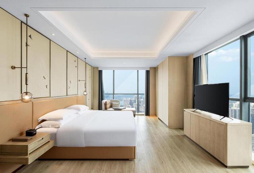 سوئیت با تخت بزرگ, Crowne Plaza Changsha Development Zone By Ihg