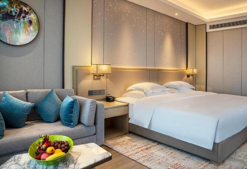 اتاق استاندارد با تخت بزرگ, Crowne Plaza Changsha Development Zone By Ihg