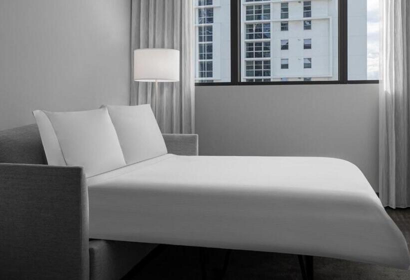 جناح سرير كينج, Element Miami Brickell