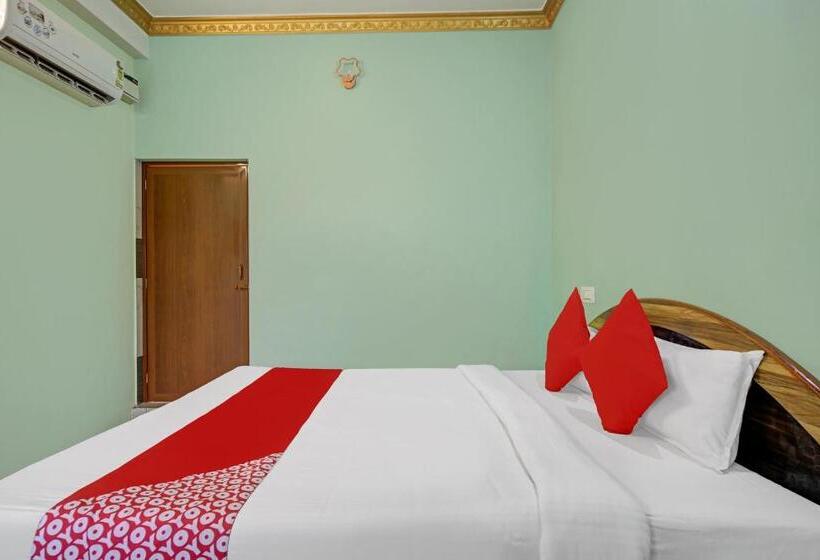 디럭스 트리플 룸, O Primes Residency