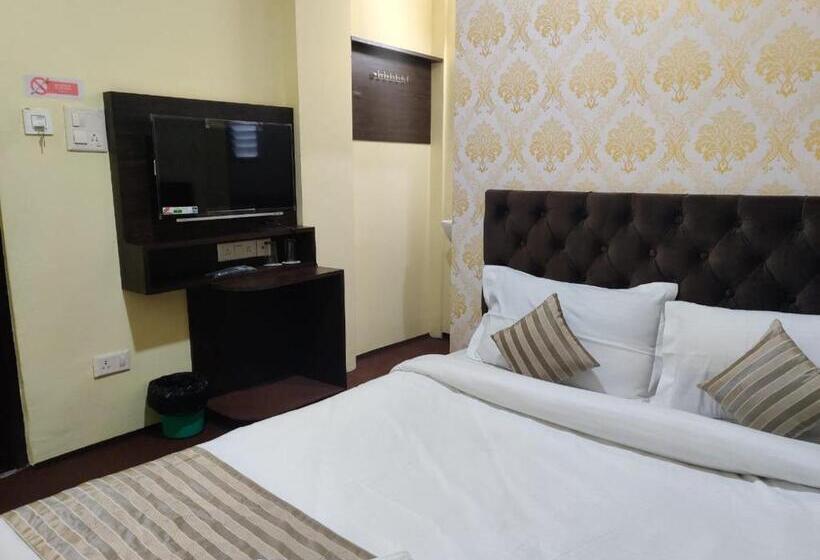 اتاق اکونومی, Route55