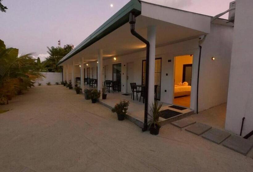 اتاق لوکس, Belvedere Thoddoo