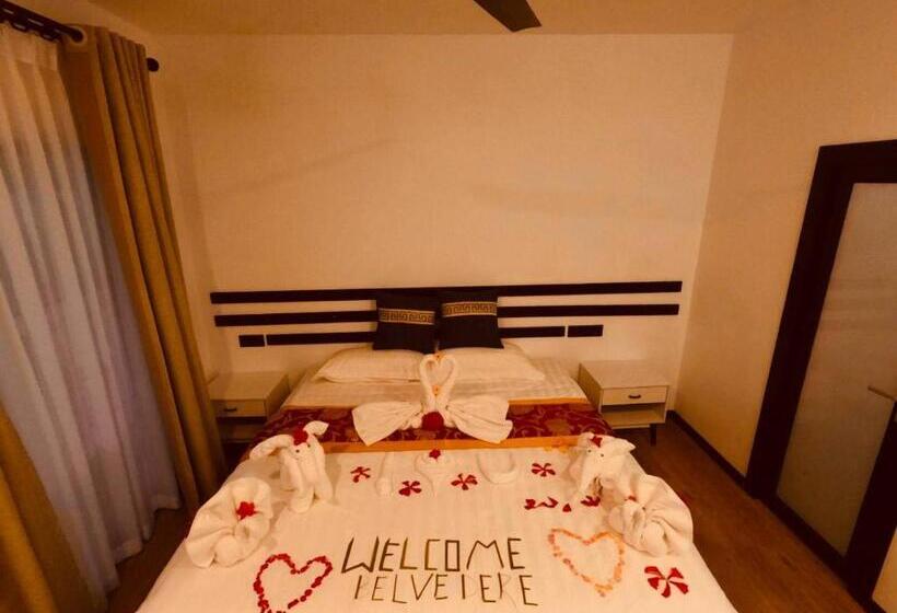 اتاق لوکس, Belvedere Thoddoo