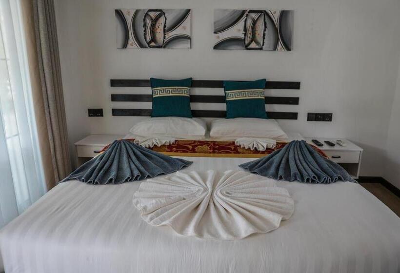 اتاق لوکس, Belvedere Thoddoo