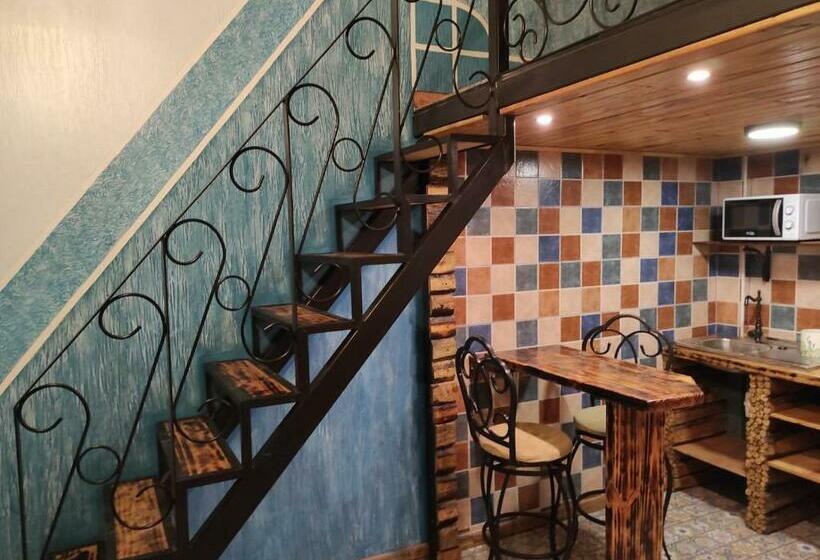 デラックスルーム, Central Loft