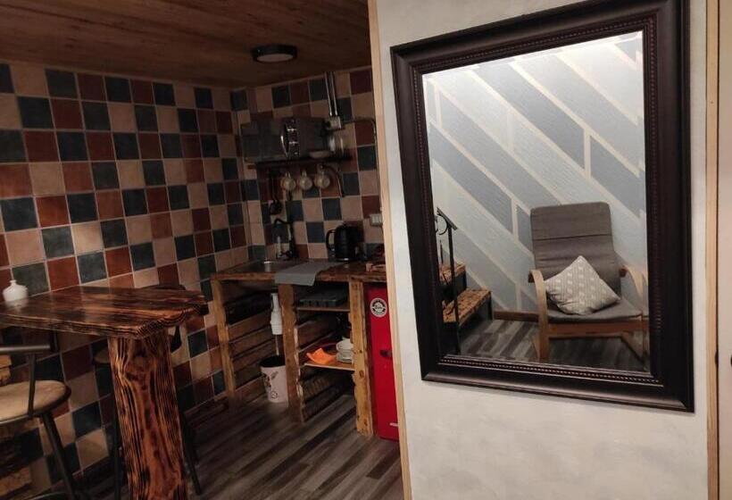 スタンダードルーム, Central Loft