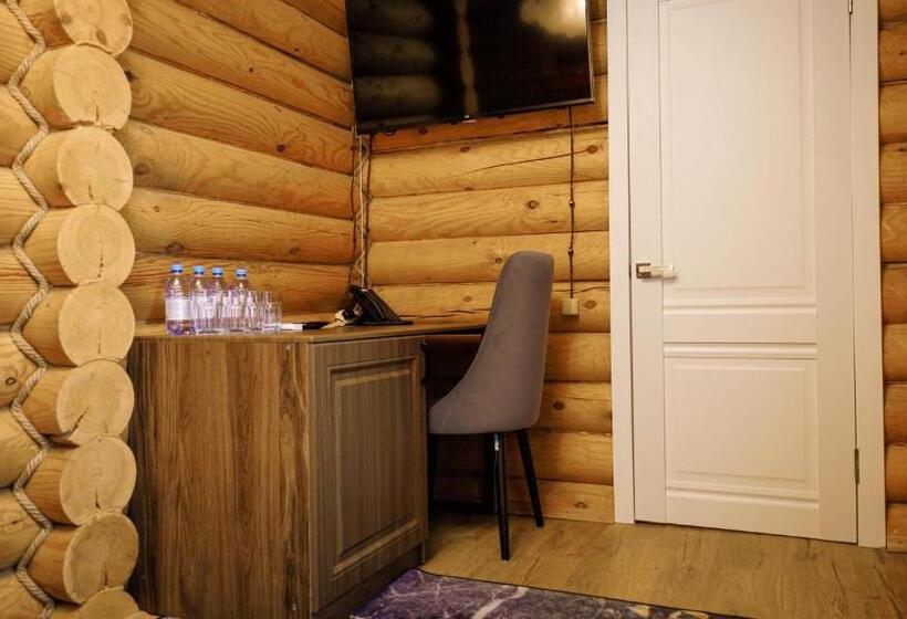 اتاق خانوادگی, Eco Hotel & Restaurant Skala