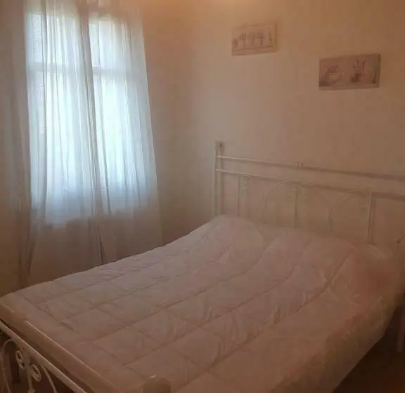 スタンダードルーム, Azienda Agricola Cascina Monticone