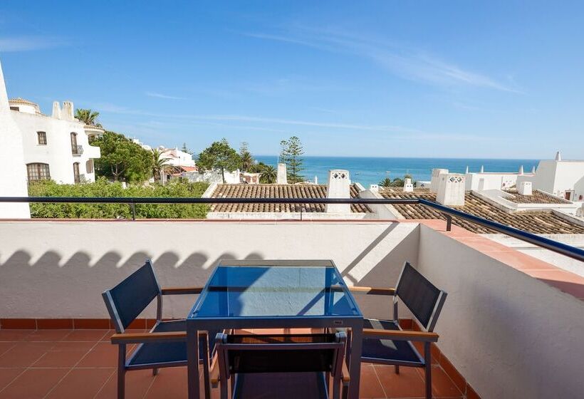 شقة ديلوكس 3 غرف نوم مطلة على البحر, 3hb Golden Beach