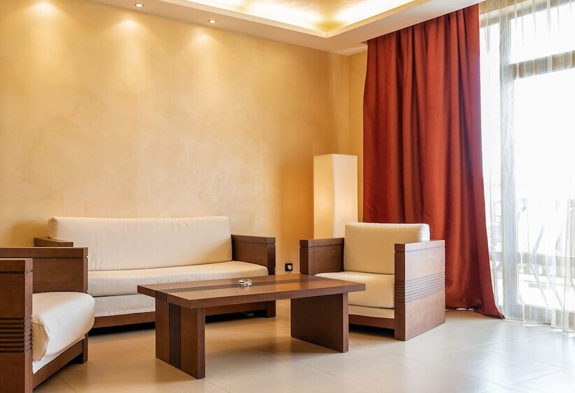 جناح مطلّ علي البحر, Garden Of Eden Complex