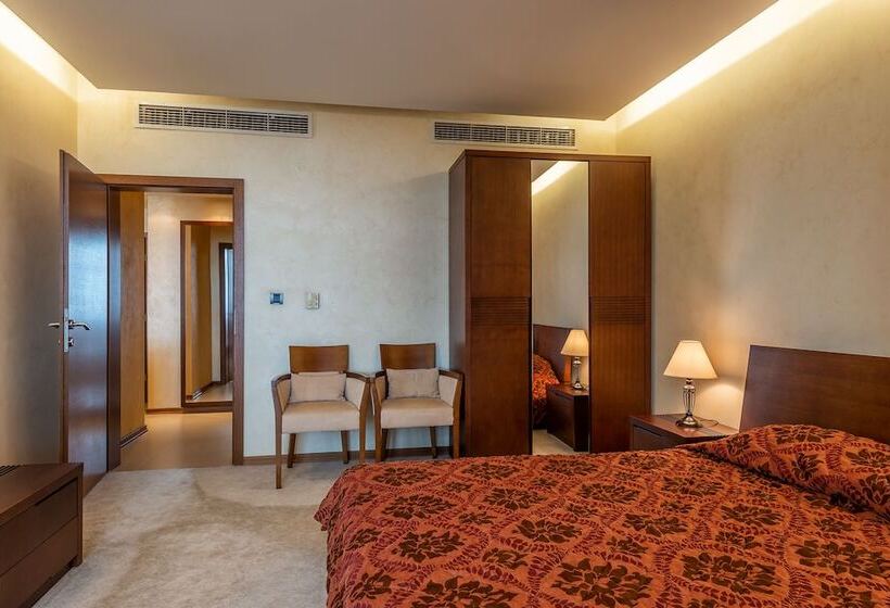 جناح مطلّ علي البحر, Garden Of Eden Complex