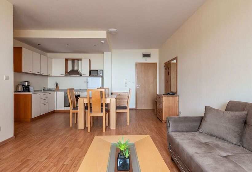 شقة غرفة واحدة مطلة على البحر, Garden Of Eden Complex