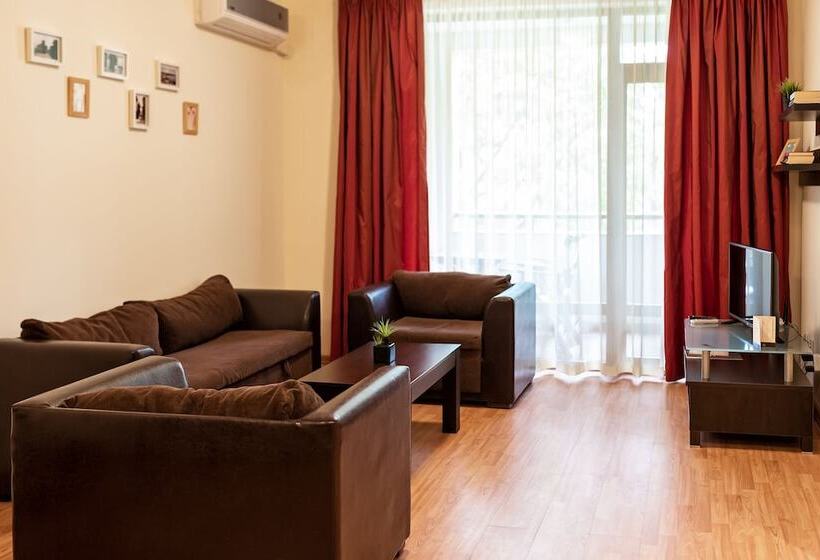 شقة 3 غرف, Garden Of Eden Complex