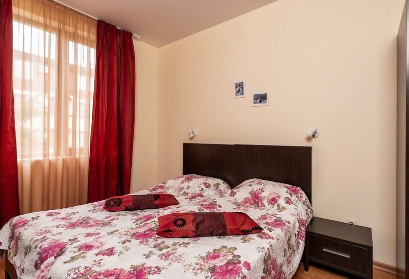 شقة 3 غرف, Garden Of Eden Complex