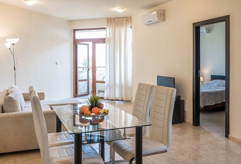 شقة غرفة واحدة مطلة على البحر, Garden Of Eden Complex