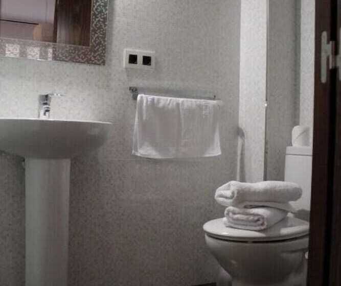 غرفة قياسية, Hostal El Cid