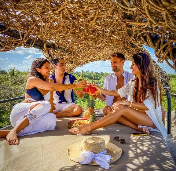 اتاق لوکس با چشمانداز, Be Tulum