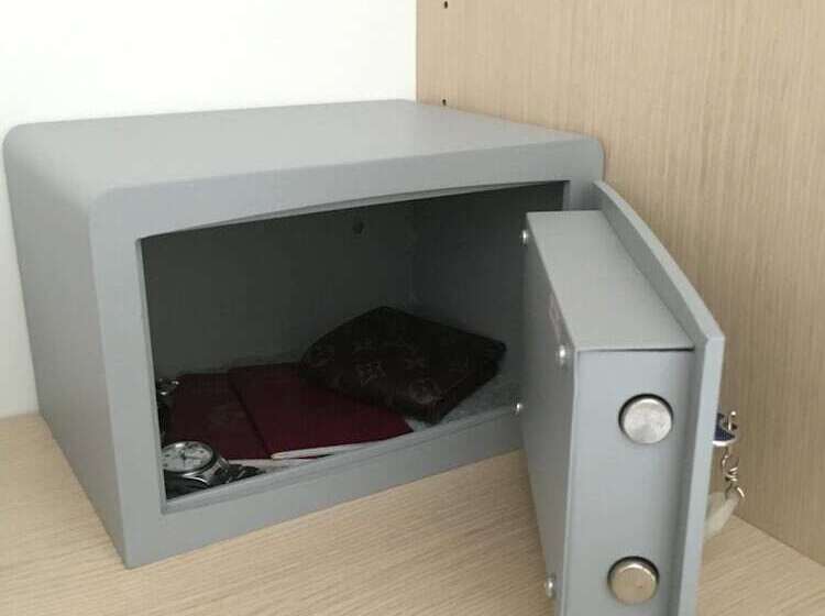 חדר סטנדרט נוף להרים, Cosmomare