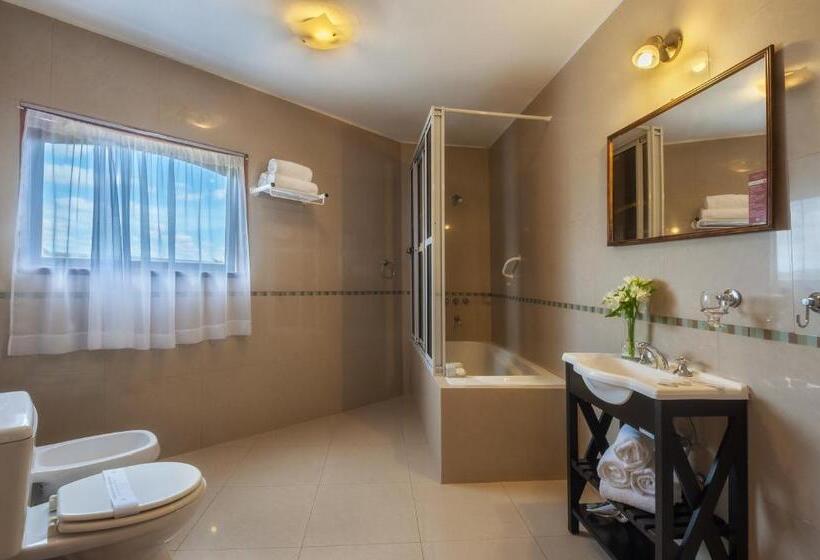 Люкс, De La Cañada Mina Clavero