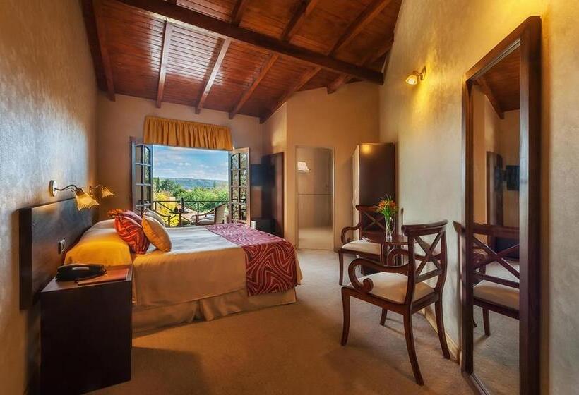 Люкс, De La Cañada Mina Clavero