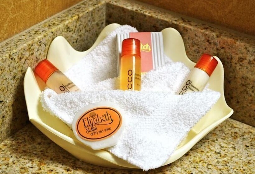 جناح, Elizabeth Oceanfront Suites, Ascend Hotel Collection