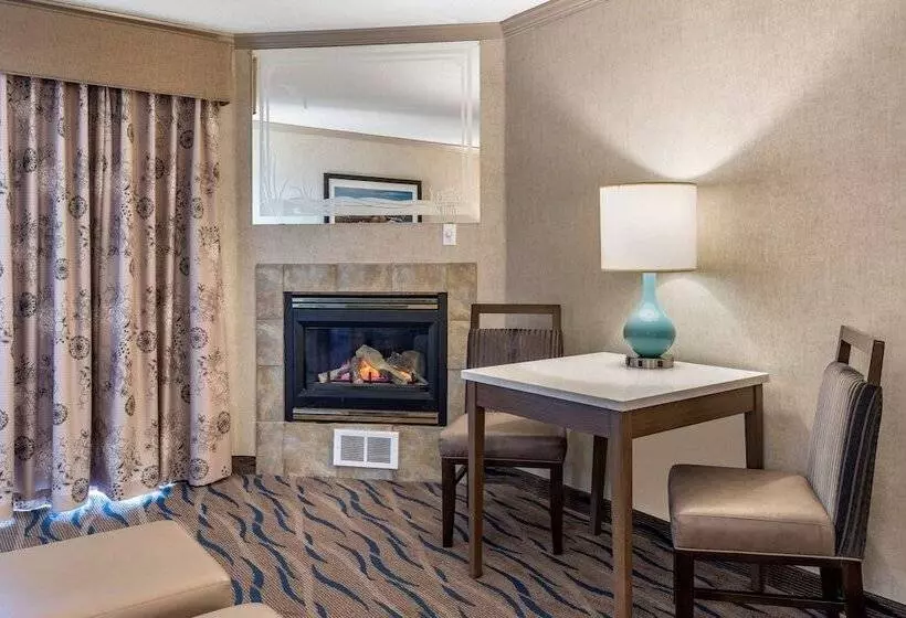 スイート, Elizabeth Oceanfront Suites, Ascend Hotel Collection