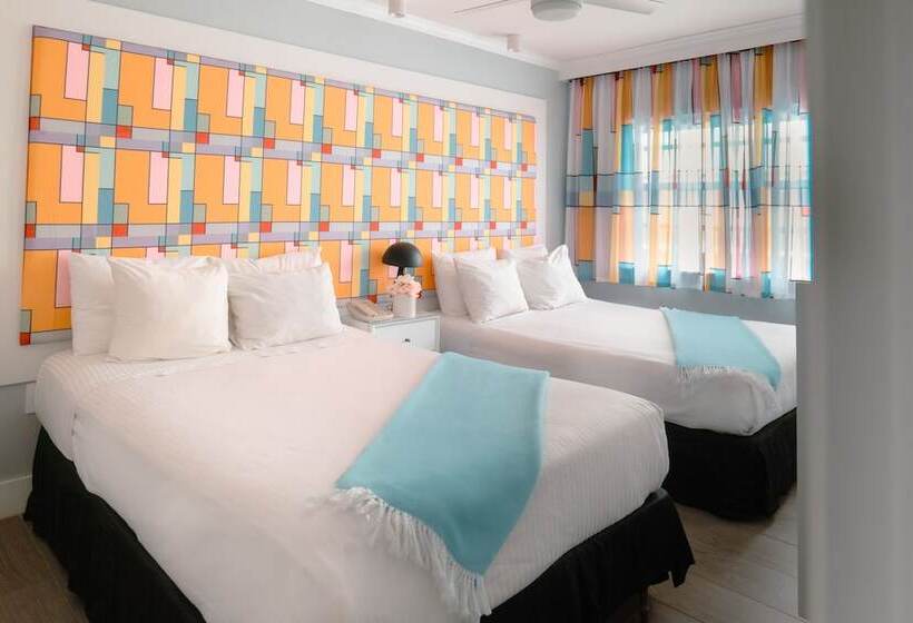 غرفه قياسيه سريرين مزدوجين, The Cove By Renzzi