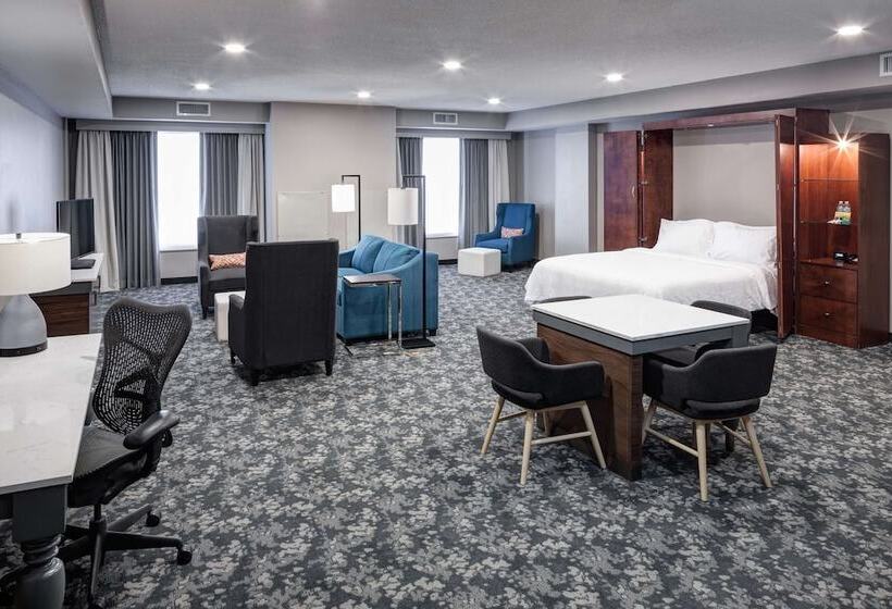 سوییت, Hilton Garden Inn Nashville Vanderbilt