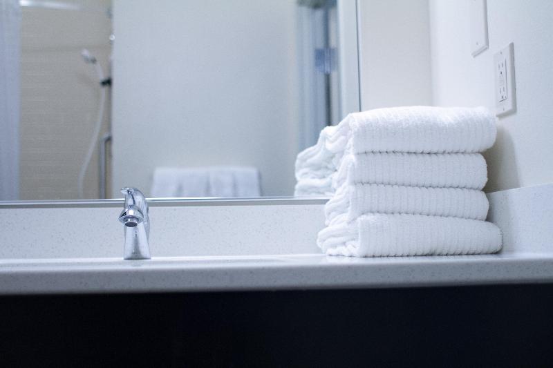 اتاق استاندارد با تخت بزرگ, Holiday Inn Cartagena Morros, An Ihg