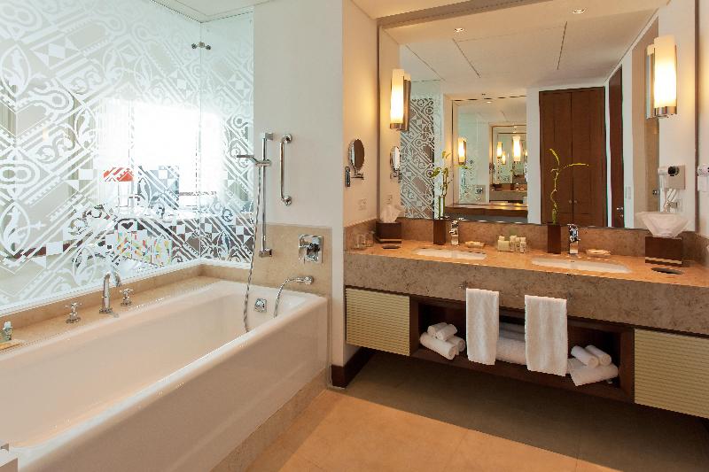 اتاق اجرایی با تخت بزرگ, Holiday Inn Cartagena Morros, An Ihg