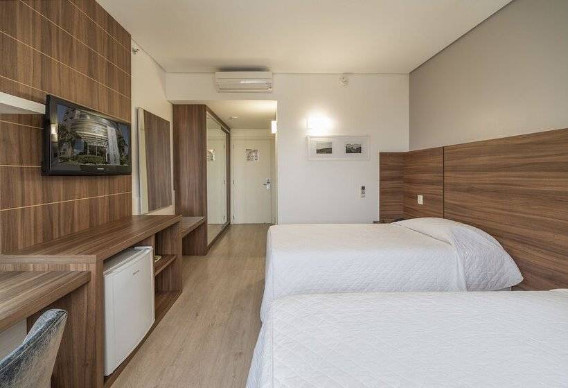 디럭스 룸, Laghetto Bento