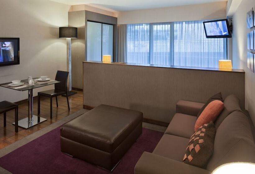 سوییت اجرایی, Las Suites Campos Eliseos