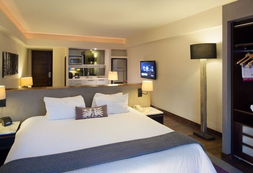 سوئیت پریمیوم, Las Suites Campos Eliseos