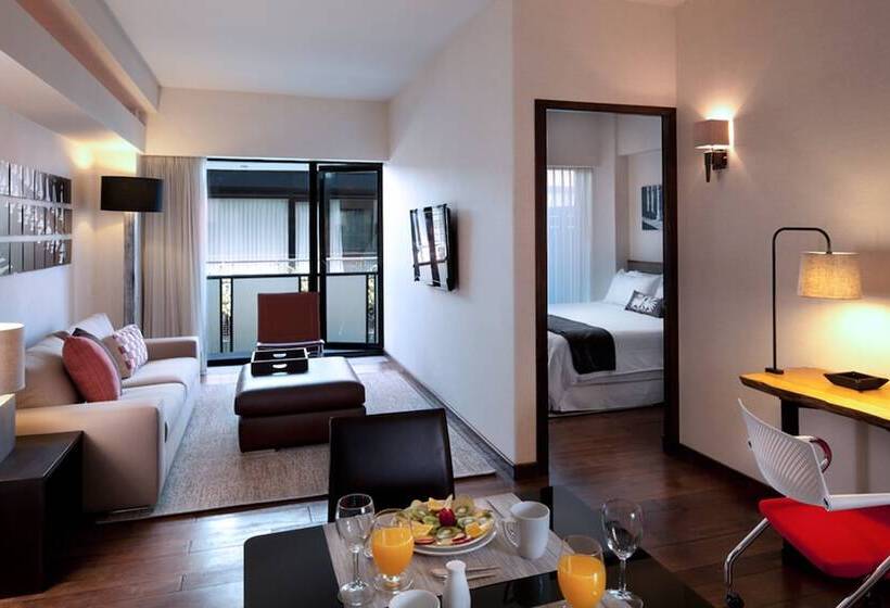 سوئیت 2 خوابه, Las Suites Campos Eliseos