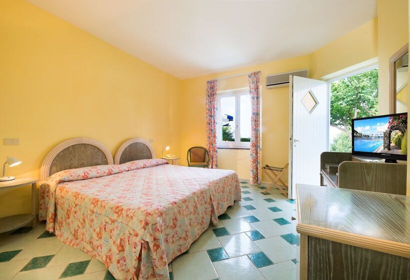 غرفة قياسية, Oasi Castiglione