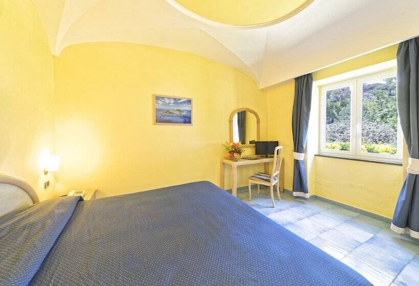 غرفة سوبيريور مطلّة علي البحر, Oasi Castiglione