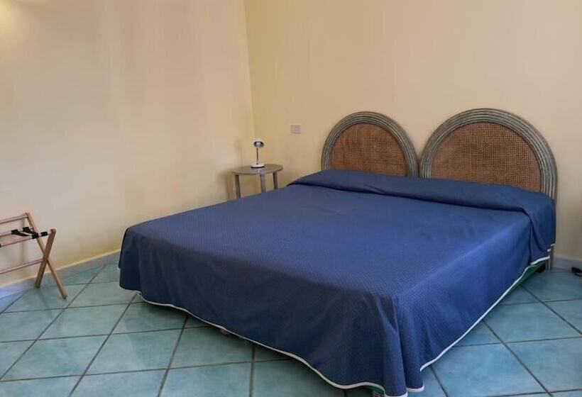 Номер Economy, Oasi Castiglione