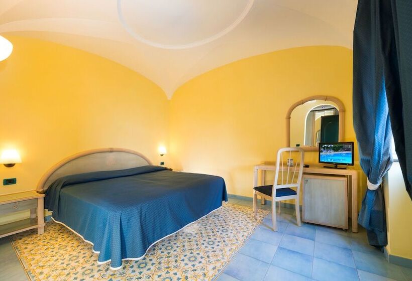 غرفة إقتصادية, Oasi Castiglione