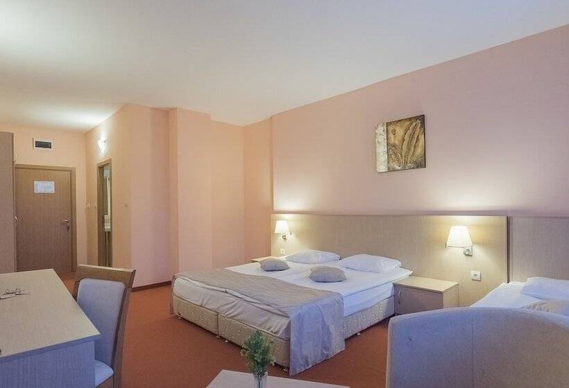 إستوديو بريميوم, Orpheus Casino And Spa