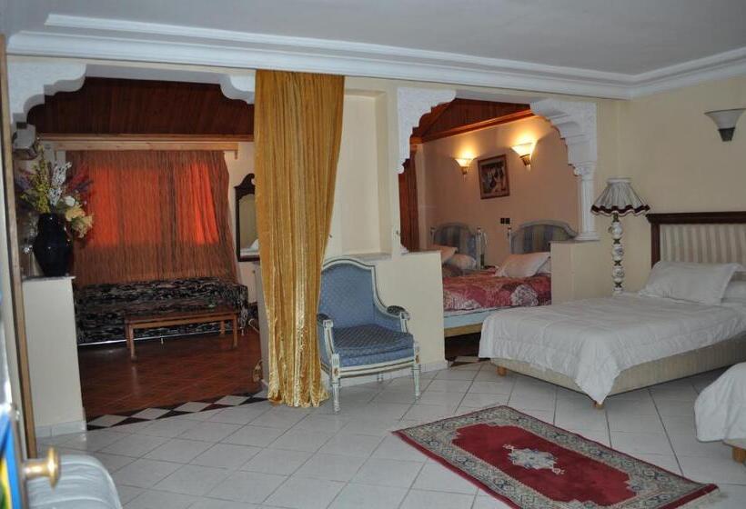 اتاق خانوادگی, Salim