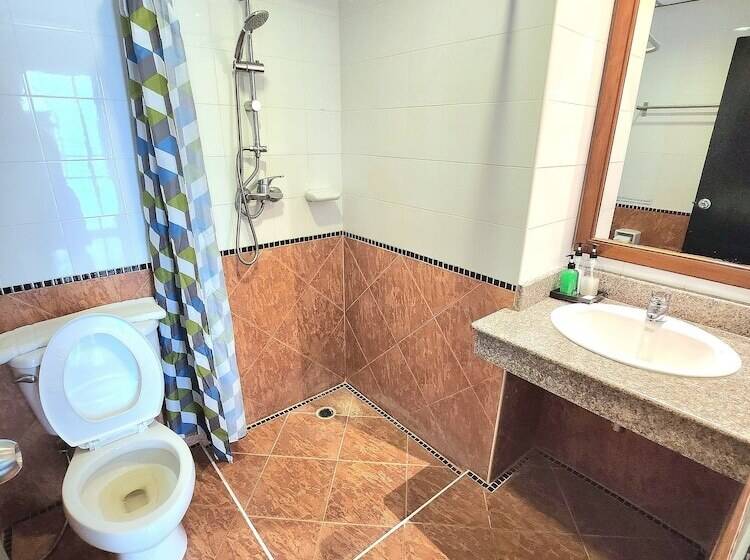 디럭스 룸, Sea Front Home Hotel Patong Beach