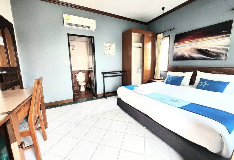 디럭스 룸, Sea Front Home Hotel Patong Beach