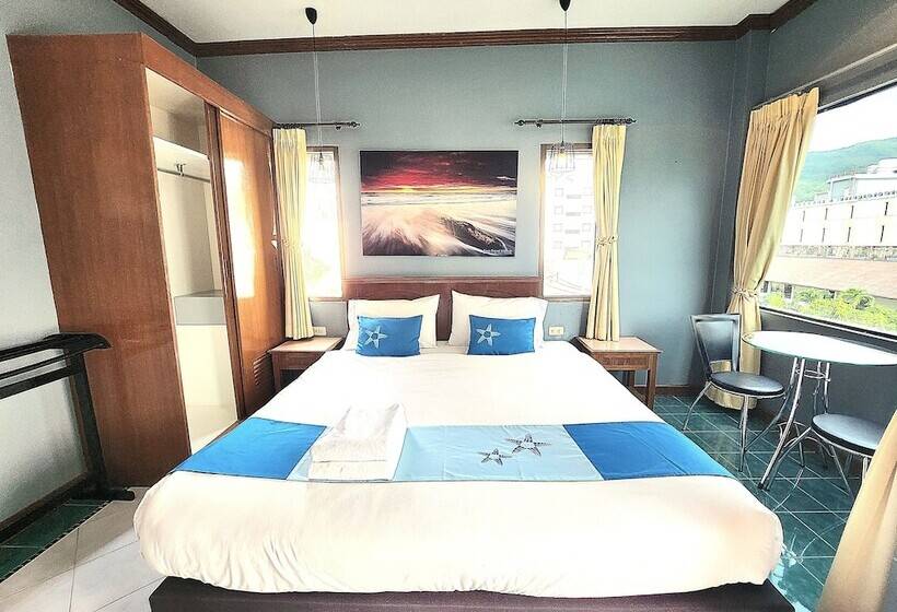 디럭스 룸, Sea Front Home Hotel Patong Beach